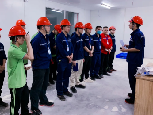 派駐苦學(xué)！在汗水和堅持中，南部產(chǎn)業(yè)基地員工時刻準(zhǔn)備著